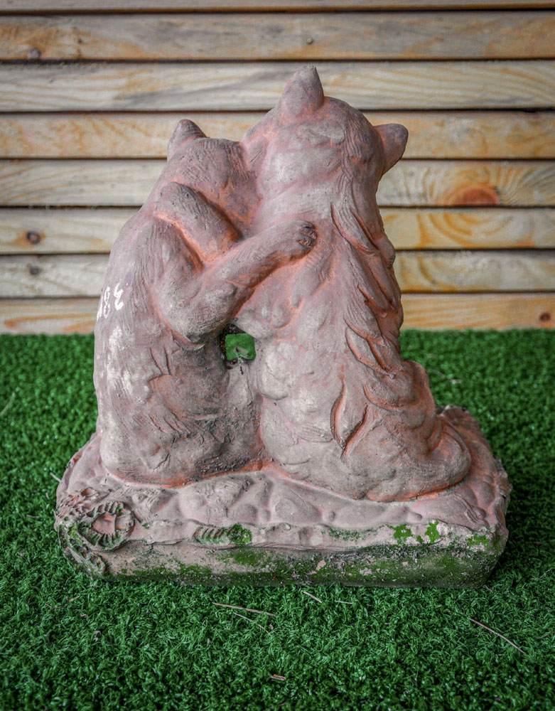 Coppia di gattini in cotto 