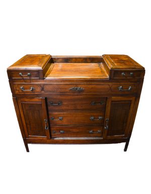 Mobile in legno chiaro