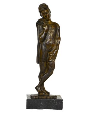 Venere in Posa