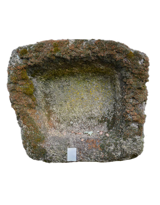 71 Vasca in Sasso