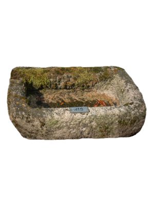 119 Vasca in Sasso