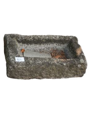 127 Vasca in Sasso