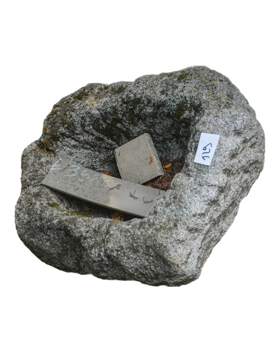 129 Vasca in Sasso