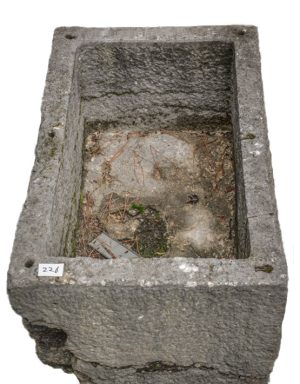 226 Vasca in Sasso