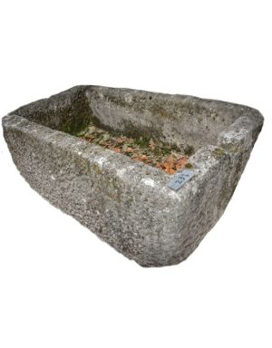 237 Vasca in Sasso