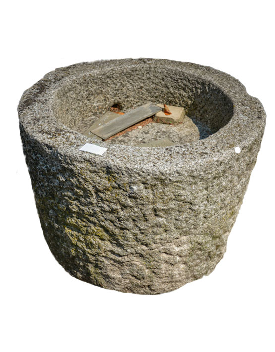 10 Vasca Sasso Rotonda