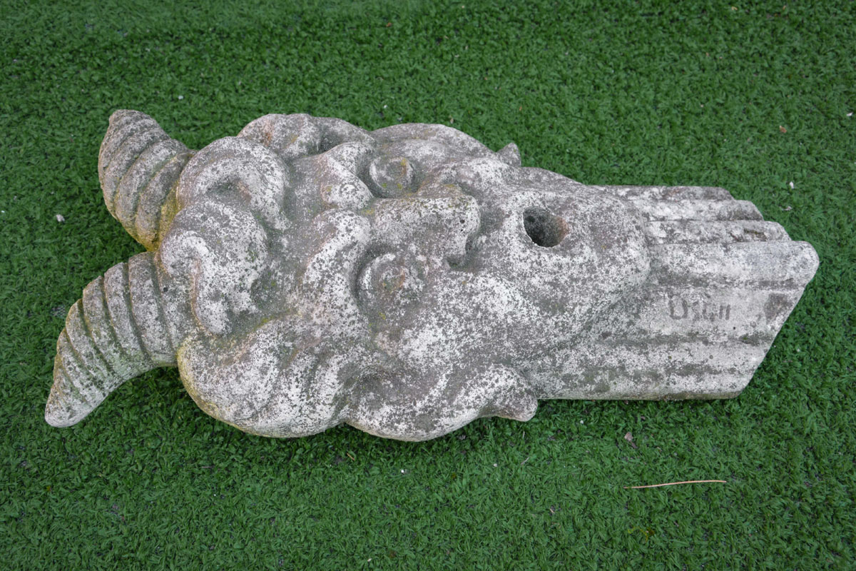 Dio degli inferi - immagine 2