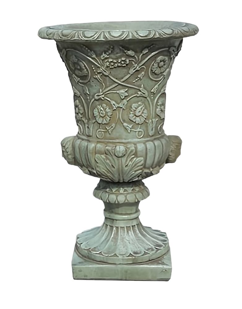 Vaso in cemento decorato con finitura verde sfumata tipo pietra delle Alpi.