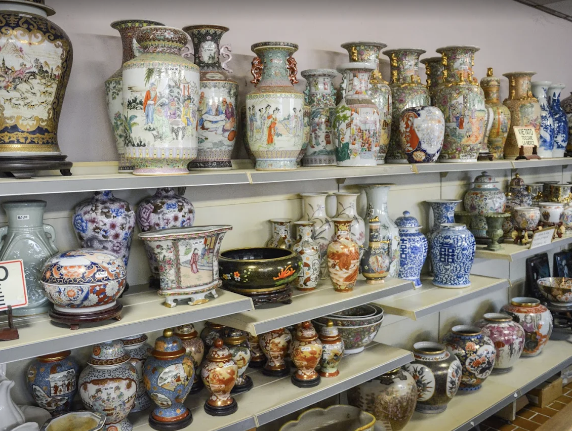 Ceramiche decorative da interno: eleganza artigianale per arricchire ogni ambiente